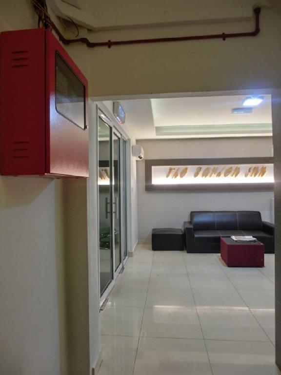 The Garden Inn Miri Exterior foto
