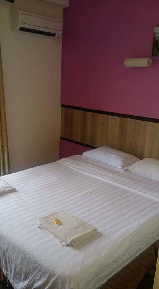 The Garden Inn Miri Exterior foto